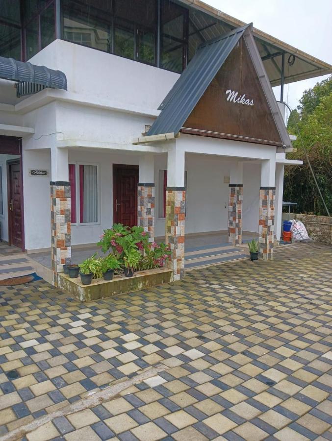 Mikas Apartment *
